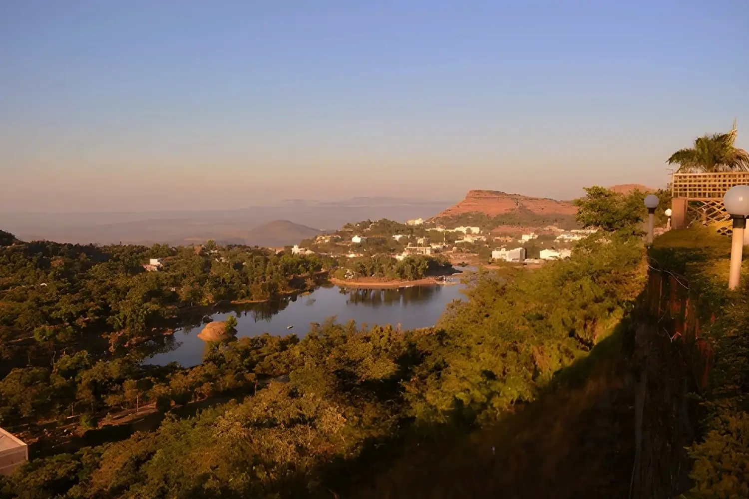 Saputara Hill Station-Best Weekend Getaways in Gujarat